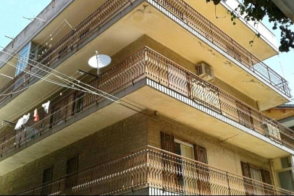 Appartamento Da Nella Giardini Naxos Eksteriør billede